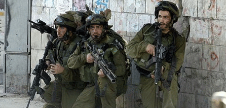Israeli forces arrest Ibrahimi Mosque director